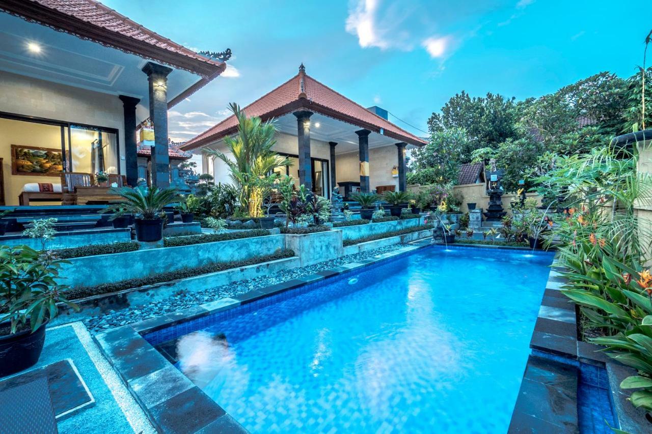 Putri Sari Ubud