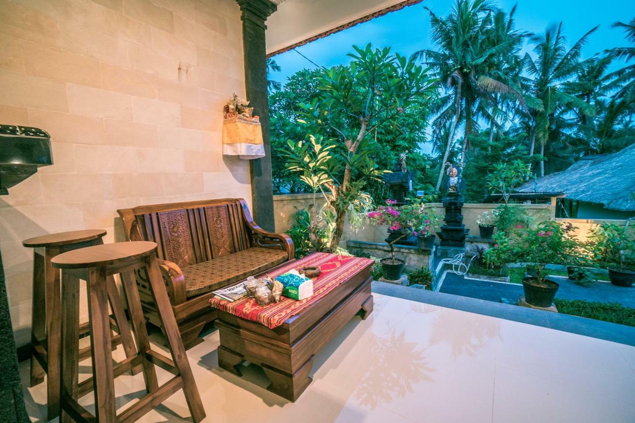 Putri Sari Ubud