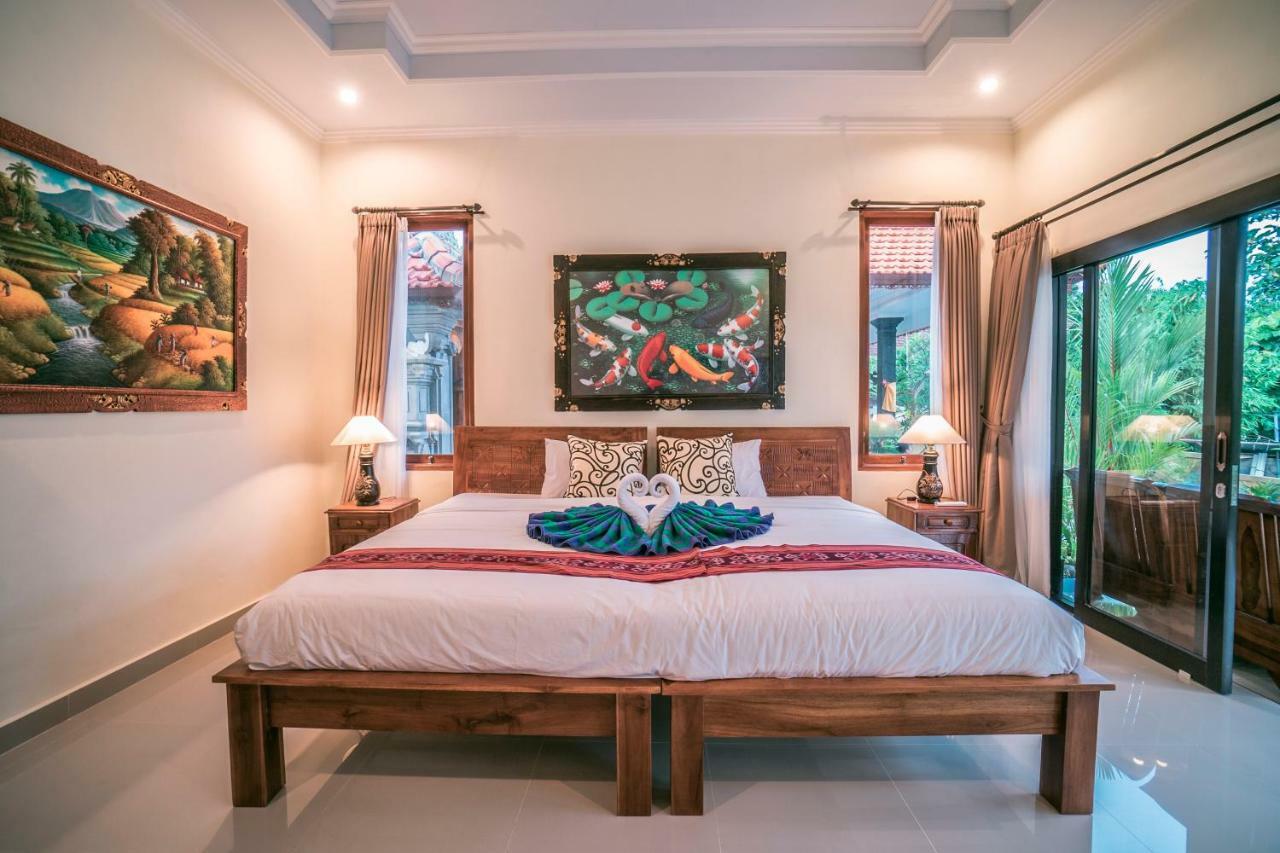 Putri Sari * Ubud